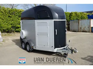 IFOR WILLIAMS HB 2 Paards, Zadelkamer (bj 2021)