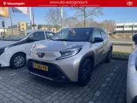 Toyota Aygo X 1.0 VVT-i S-CVT Premium | 1e Eigenaar | Org NL en slechts 10.030 km | Duurste uitvoeri