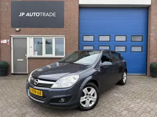 Opel Astra 1.6 Business | Airco | LMV | Trekhaak |