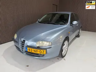 Alfa Romeo 147 1.6 T.Spark Edizione Limitata LEER CLIMA Nieuwe apk