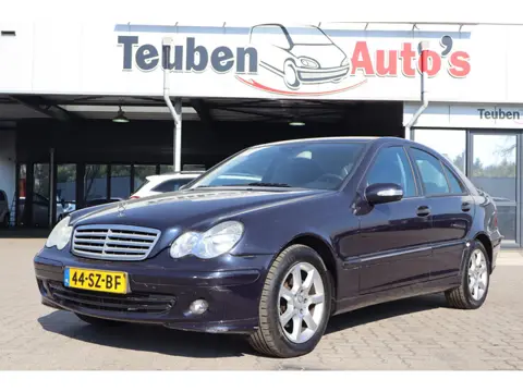 Mercedes-Benz C-klasse 180 K. Classic | Trekhaak | Bluetooth | Navigatie
