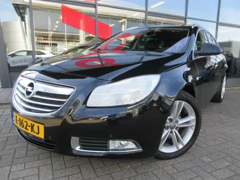 Opel Insignia Sports Tourer 1.6 T Edition 180 PK | VIERSEIZOENEN BANDEN | CLIMATE CONTROL | NAVIGATI