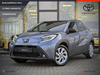 Toyota Aygo X 1.0 VVT-i MT first | Stoelverwarming | Climate Control | Camera | Led | ACC | Licht- r