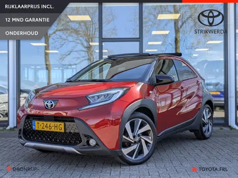 Toyota Aygo X 1.0 VVT-i MT Envy | JBL | Elektrisch vouwdak | Half-leer | ACC | Camera | Navi | Clima