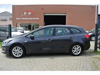 Kia Cee'd Sportswagon 1.6 GDI First Edition airco inruil mogelijk nap