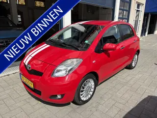 Toyota Yaris 1.3 VVTi Comfort 5-DEURS/NW APK/DEALER OND./AIRCO
