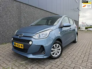 Hyundai I10 1.0i Go! 2017 / NAVI / CRUISE / CARPLAY / CLIMA /