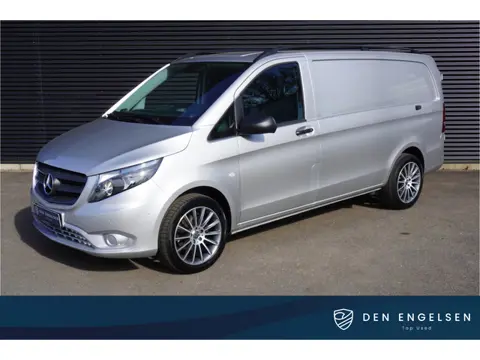 Mercedes-Benz Vito 116 CDI 160pk Lang L2 Airco Cruise control Trekhaak Parkeersensoren 17" Velgen