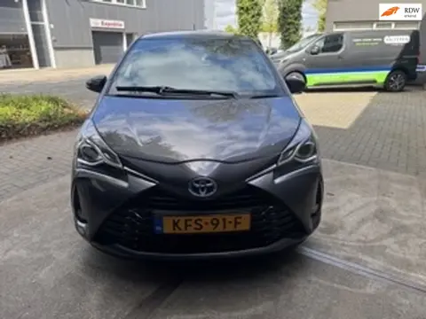 Toyota Yaris 1.5 Hybrid Executive