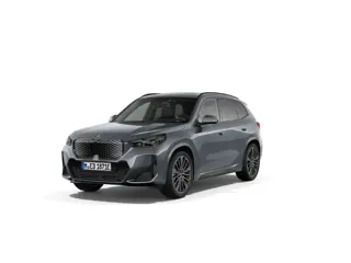BMW iX1 eDrive20 | M-Sport Pro | 20'' | Panorama. | Harman/Kardon | Elek. stoel. | Trekhaak | Compou