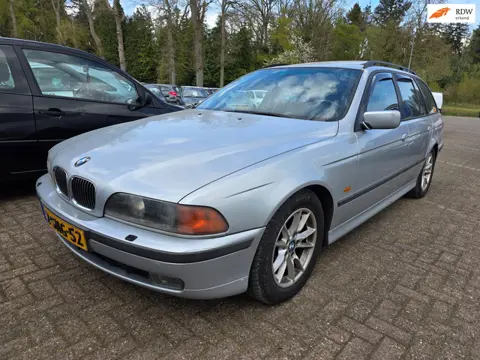 BMW 5-serie Touring 540i Executive