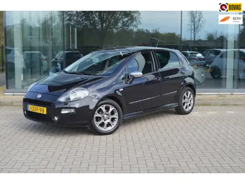 Fiat Punto Evo 0.9 TwinAir Lounge | Cruise | Stoelverwarming | Climate controle