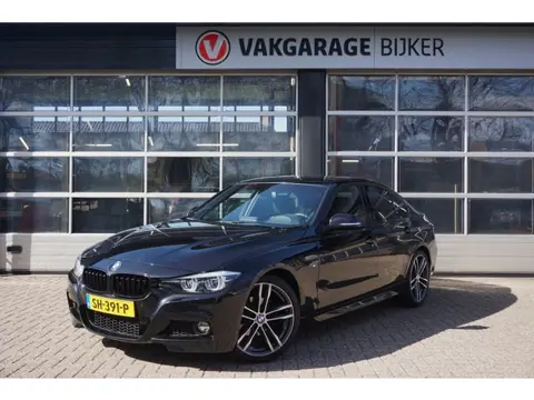 BMW 3 Serie 318i Edition M Sport Shadow High Executive