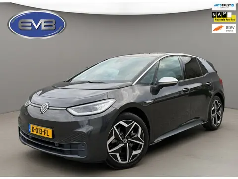 Volkswagen ID.3 First Plus 58 kWh,achteruitrijcamera,stoelverwarming,lmv, 1 e eigenaar,NL auto met n
