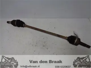 Peugeot 107 1.0 12V 2005-2014 Aandrijfas rechts