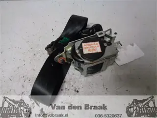 Hyundai i10 5 deurs 2008-2013 Gordelspanner links voor