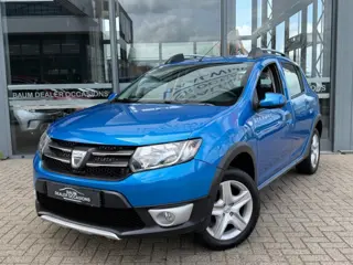 DACIA SANDERO 0.9 TCE STEPWAY LAURÃATE NAVI AIRCO PDC