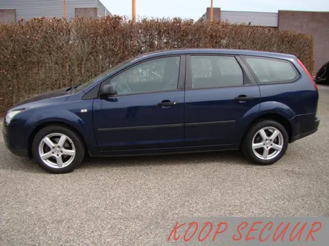 Ford FOCUS Wagon 1.6-16V Champion (bj 2005)
