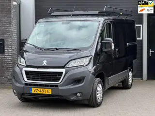 Peugeot Boxer 330 2.0 BlueHDI L1H1 Premium Pack 2x Schuifdeur, Navi, Camera, Cruise, NAP