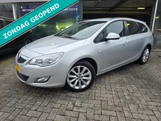 Opel Astra Sports Tourer 1.4 Anniversary Edition | 2E EIGENAAR | 12MND GARANTIE | AIRCO | NAVI | CRU