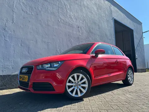 Audi A1 1.2 TFSI Connect - Airco - Navigatie - LMV