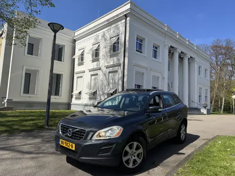 Volvo XC60 2.4D AWD Summum (bj 2011, automaat)