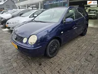 Volkswagen Polo 1.2-12V | NIEUWE APK | AIRCO | 12 MND GARANTIE | 4xNW BANDEN | ELEC RAMEN |