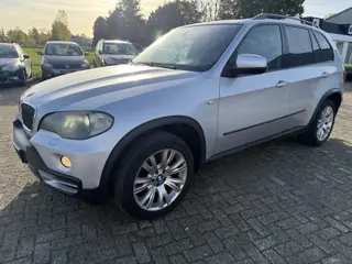 BMW X reihe X5 3.0 D grijs kenteken 2009 APK 8-26