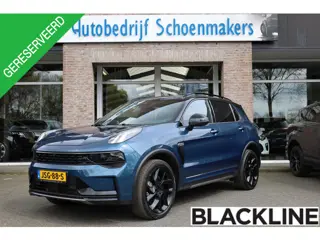 Lynk & Co 01 1.5 MY23! BLACKLINE! ZWARTE-HEMEL ROLHOES MY23 360-CAMERA PANO/SCHUIF INFINITY DAB NAVI