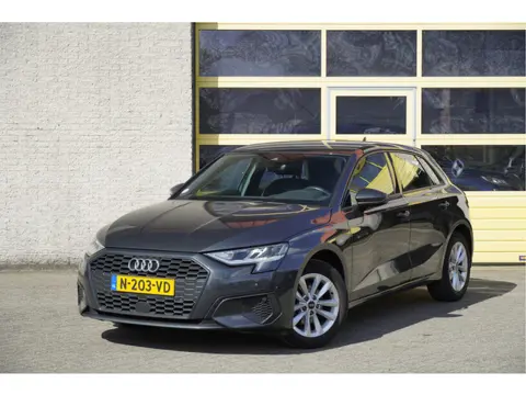 Audi A3 Sportback 30 TFSI Automaat! 5drs Pro Line BJ2022 Lmv 16" | Led | Pdc | App-Connect | Virtual