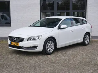 Volvo V60 1.6 T3 Kinetic Ecc Navi Led Trekhaak
