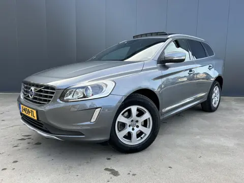 Volvo XC60 2.0 D4 FWD Ocean Race LEER PANO DAK NAVI CAMERA CRUISE ECC