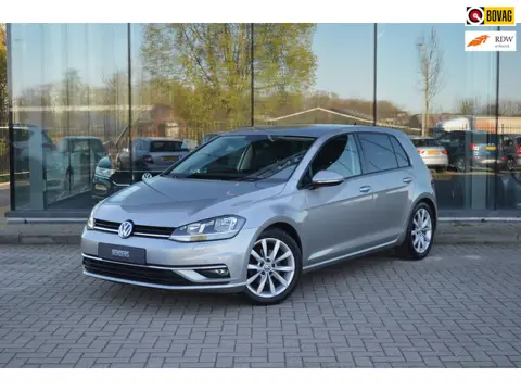 Volkswagen Golf 1.4 TSI Highline | Trekhaak | Carplay | Automaat | Camera