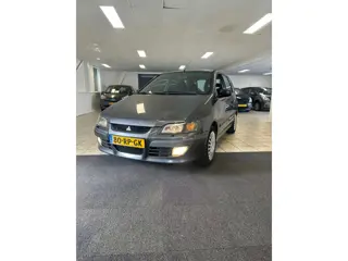Mitsubishi Space Star 1.6 Instyle Avance