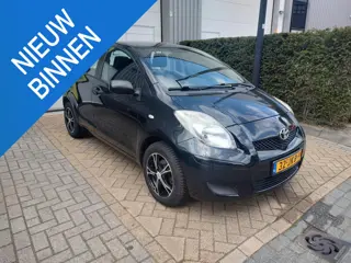 Toyota Yaris 1.0 VVTi Acces Airco