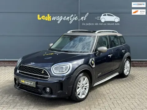 Mini Mini Countryman 1.5 Cooper SE ALL4 Classic Aut. *pano