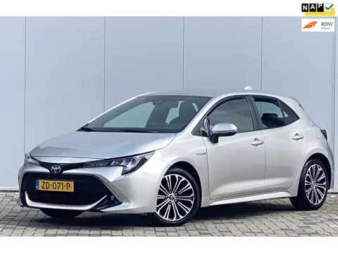 Toyota Corolla 1.8 Hybrid First Edition NVIA CAMERA DEALER ONDEHOUD 1STE EIGENAAR