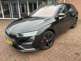 Škoda Octavia Combi 1.4 TSI RS iV PHEV Business (bj 2021)