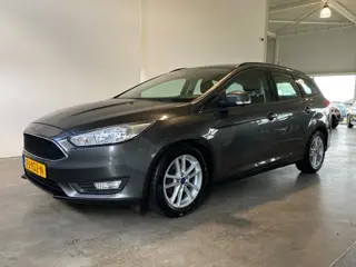 Ford Focus Wagon 1.0 125PK Carplay Trekhaak NL-auto