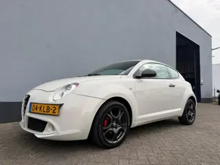 Alfa Romeo MiTo 1.4 Progression - Cruise control