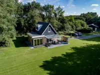 Vakantiehuis op 18000 m2 grond op de Hoge Berg met hottub