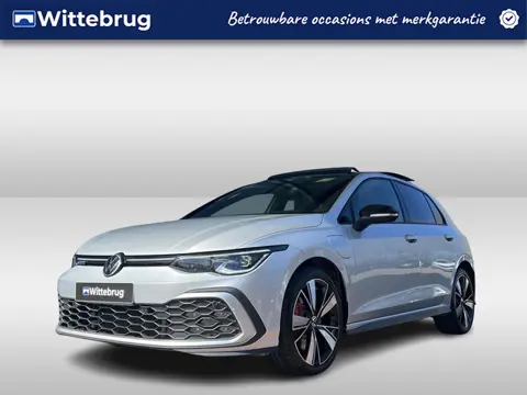 Volkswagen Golf 1.4 eHybrid GTE / Panorama dak / Black style / IQ-Led / Trekhaak / 18'' LMV