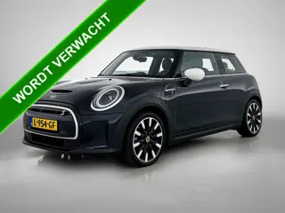 MINI Cooper Electric S MINI Yours 135KW / 33 kWh SOH 100% Comfort plus / Leder / Navigatie / Pdc+Cam