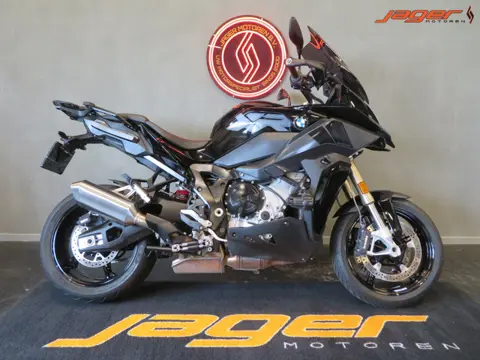 BMW S 1000 XR TRIPLE BLACK HISTORIE! (bj 2023)