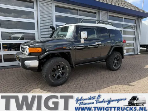 Toyota FJ CRUISER Benzine/LPG! Voor de liefhebber/kenner!!!