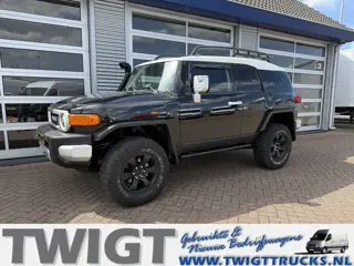 Toyota FJ CRUISER Benzine/LPG! Voor de liefhebber/kenner!!!