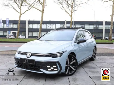 Volkswagen Golf GTE 1.5 eHybrid 272PK | Full Options | Panodak | Leer | 360° | Stoel Ventilatie | He