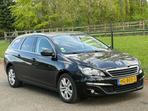 Peugeot 308 SW 1.6 BlueHDI Blue Lease Executive Pack /Navi/Camera/