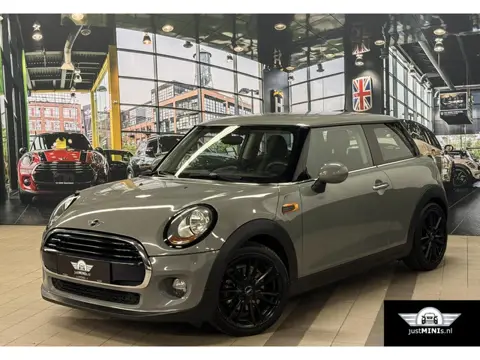 MINI COOPER 136 PK 3 DEURS AIRCO BLUETOOTH