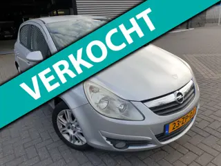 Opel Corsa 1.4-16V Cosmo
